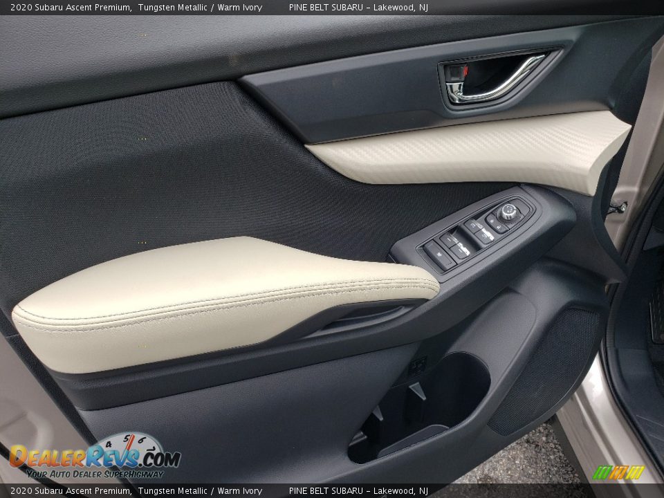 2020 Subaru Ascent Premium Tungsten Metallic / Warm Ivory Photo #8