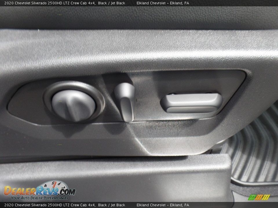 2020 Chevrolet Silverado 2500HD LTZ Crew Cab 4x4 Black / Jet Black Photo #20