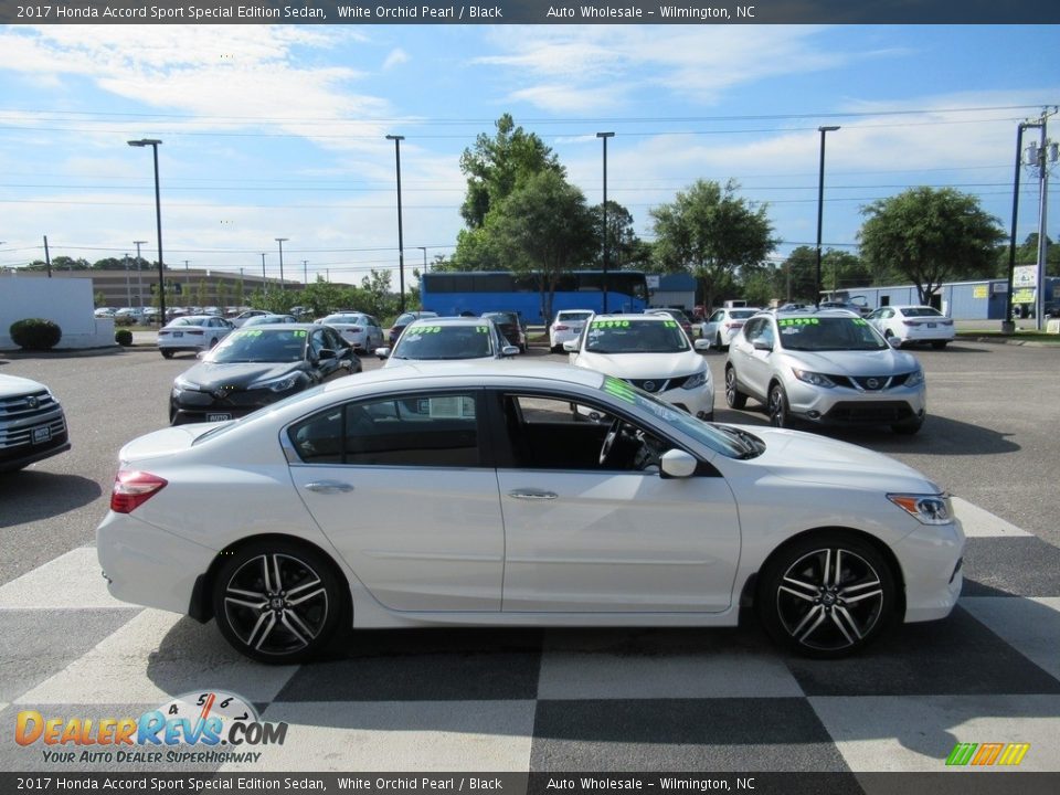 2017 Honda Accord Sport Special Edition Sedan White Orchid Pearl / Black Photo #3