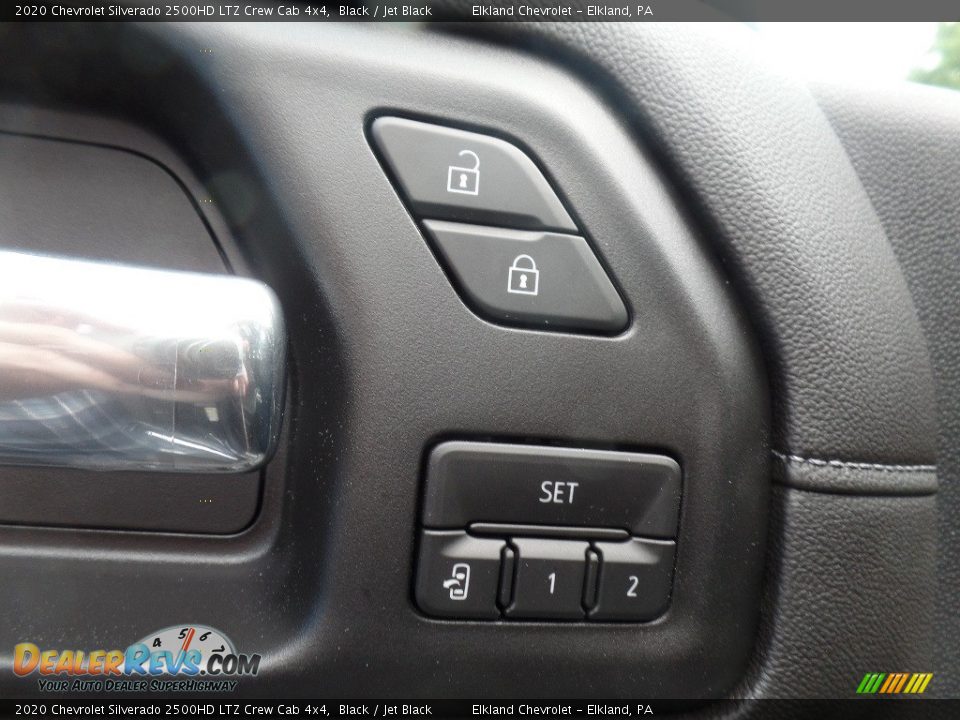 2020 Chevrolet Silverado 2500HD LTZ Crew Cab 4x4 Black / Jet Black Photo #30
