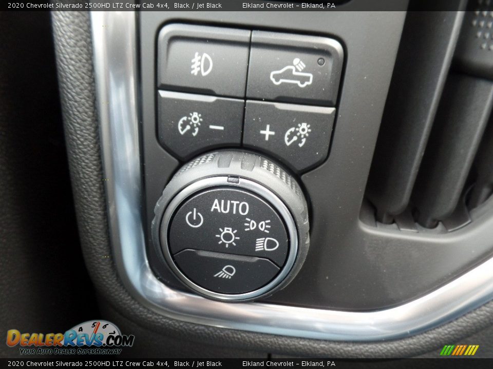 2020 Chevrolet Silverado 2500HD LTZ Crew Cab 4x4 Black / Jet Black Photo #32