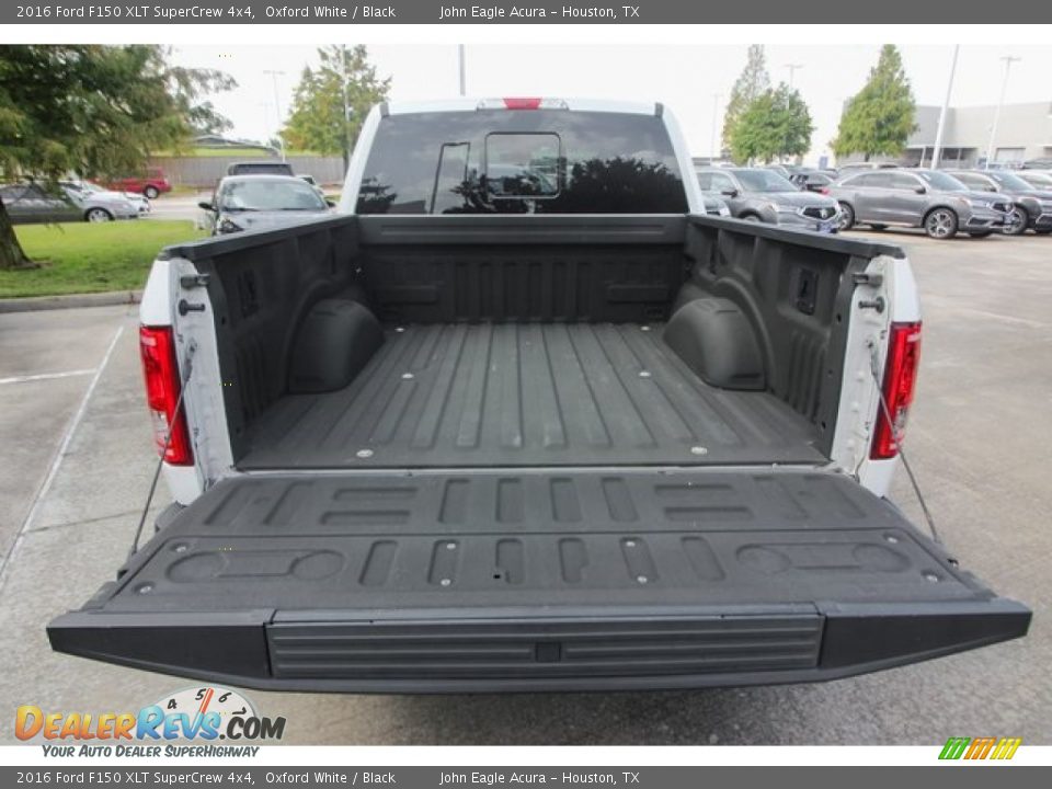 2016 Ford F150 XLT SuperCrew 4x4 Oxford White / Black Photo #23