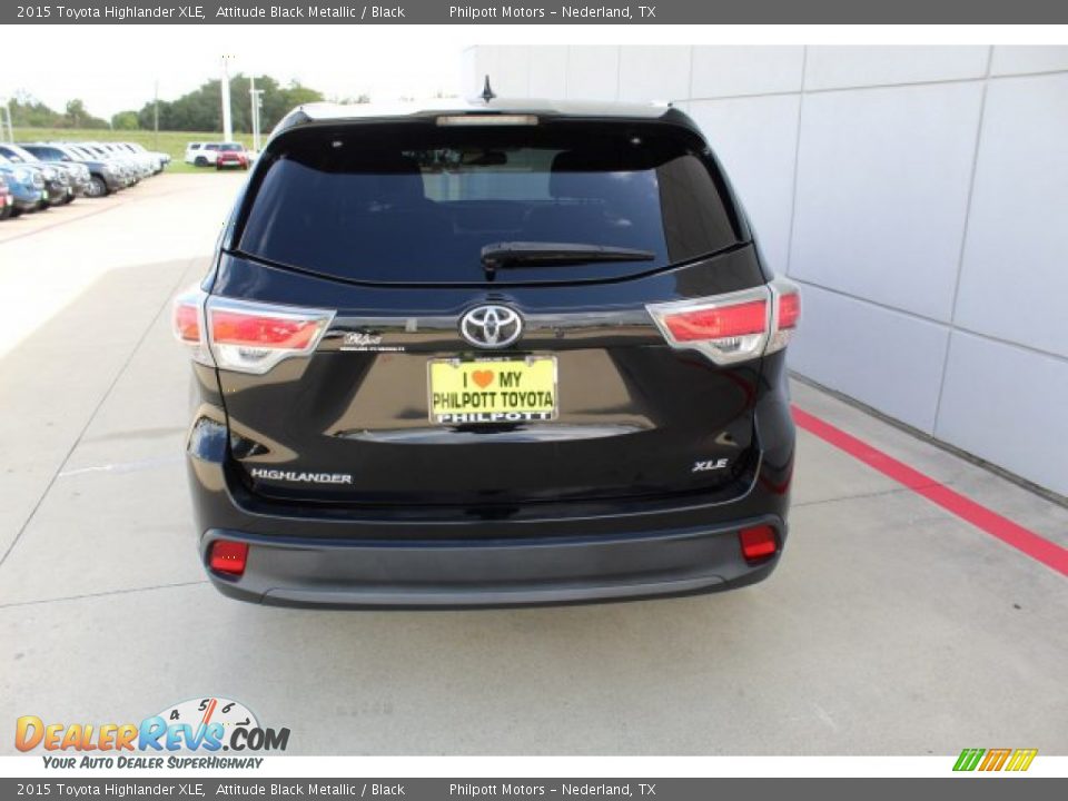 2015 Toyota Highlander XLE Attitude Black Metallic / Black Photo #11