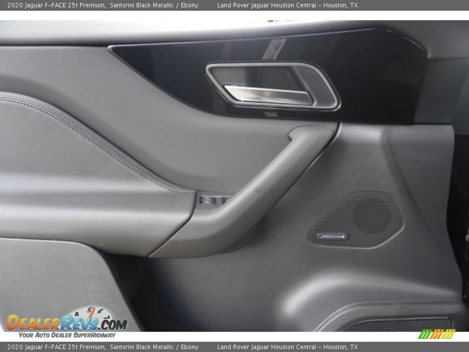 2020 Jaguar F-PACE 25t Premium Santorini Black Metallic / Ebony Photo #29