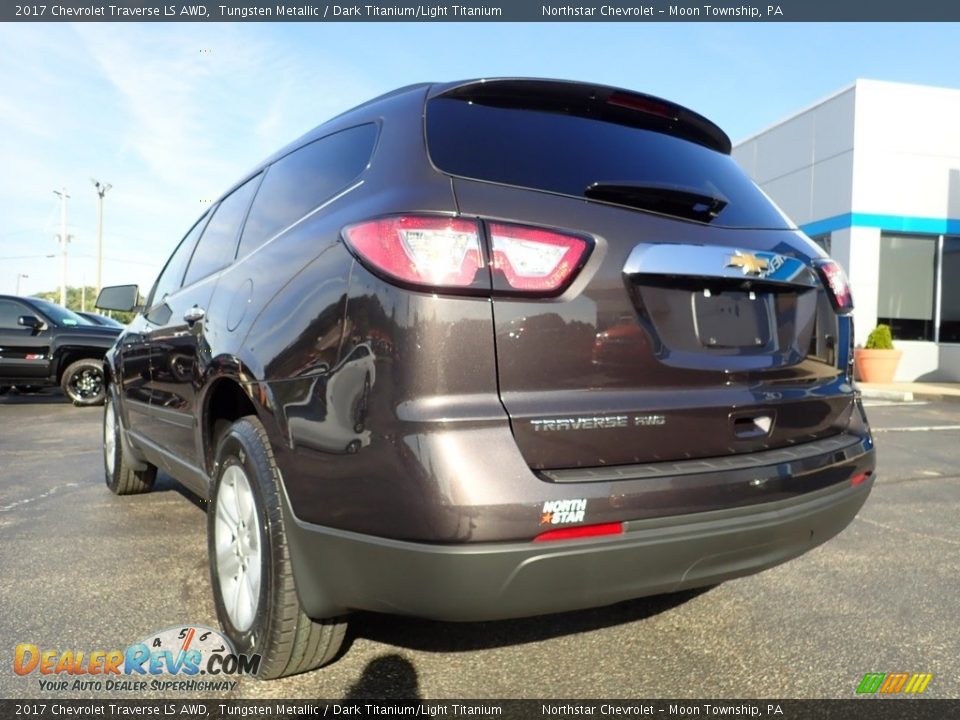 2017 Chevrolet Traverse LS AWD Tungsten Metallic / Dark Titanium/Light Titanium Photo #5
