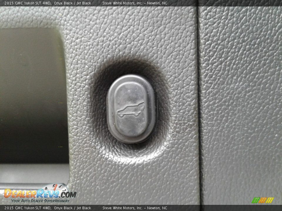 2015 GMC Yukon SLT 4WD Onyx Black / Jet Black Photo #17