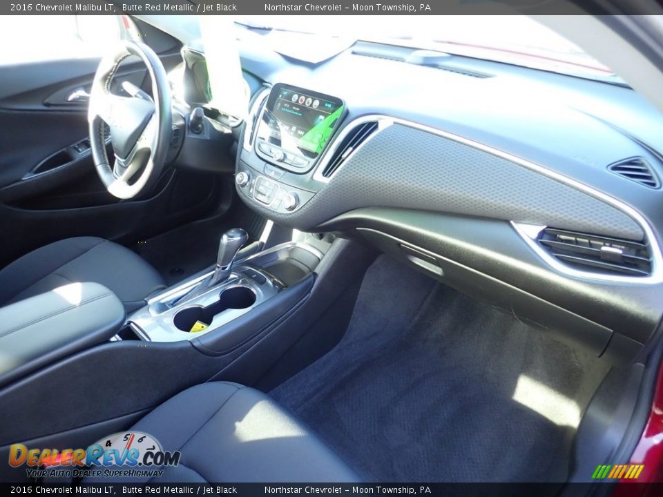 2016 Chevrolet Malibu LT Butte Red Metallic / Jet Black Photo #15