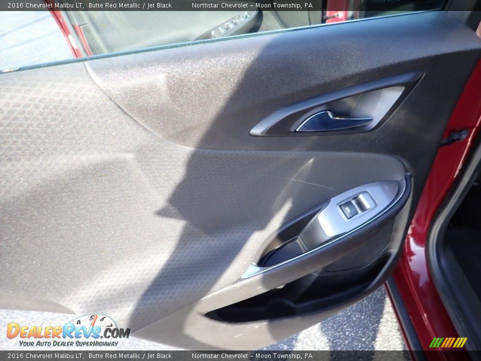 2016 Chevrolet Malibu LT Butte Red Metallic / Jet Black Photo #22