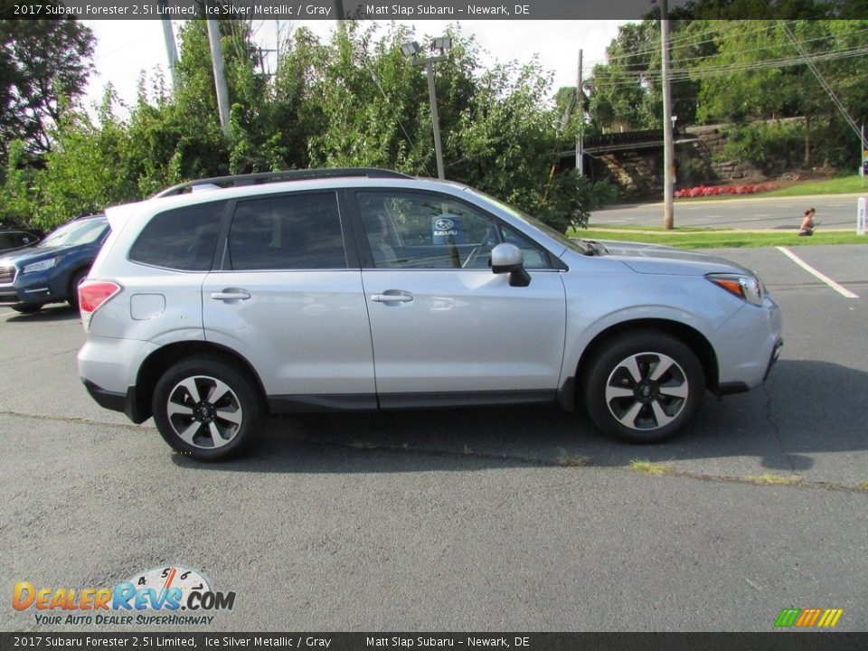 2017 Subaru Forester 2.5i Limited Ice Silver Metallic / Gray Photo #5