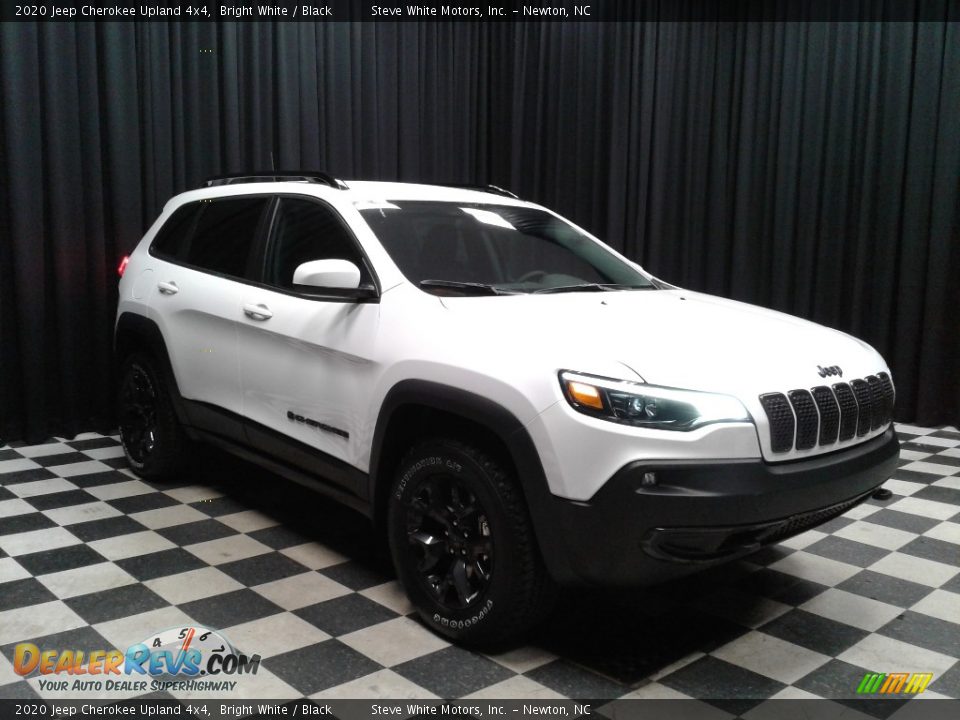2020 Jeep Cherokee Upland 4x4 Bright White / Black Photo #4