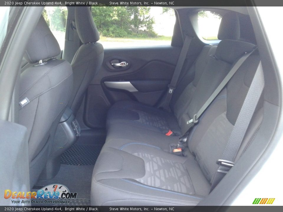 2020 Jeep Cherokee Upland 4x4 Bright White / Black Photo #11