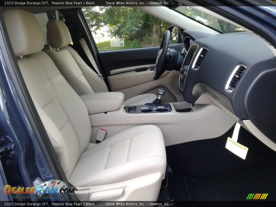 Black Interior - 2020 Dodge Durango SXT Photo #17