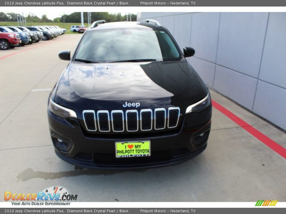 2019 Jeep Cherokee Latitude Plus Diamond Black Crystal Pearl / Black Photo #3