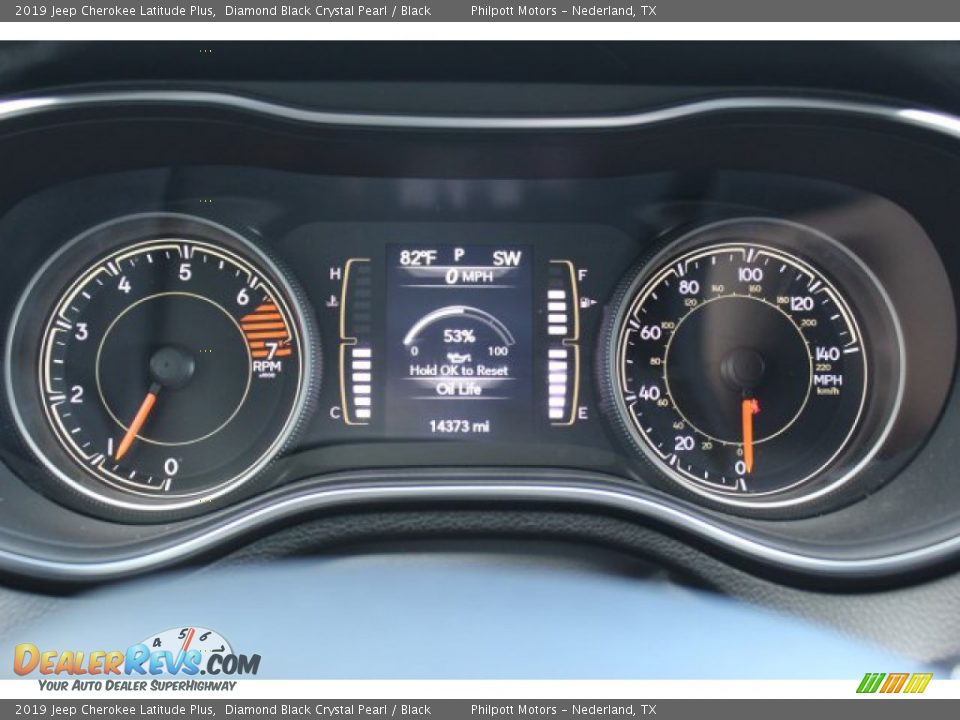 2019 Jeep Cherokee Latitude Plus Diamond Black Crystal Pearl / Black Photo #14