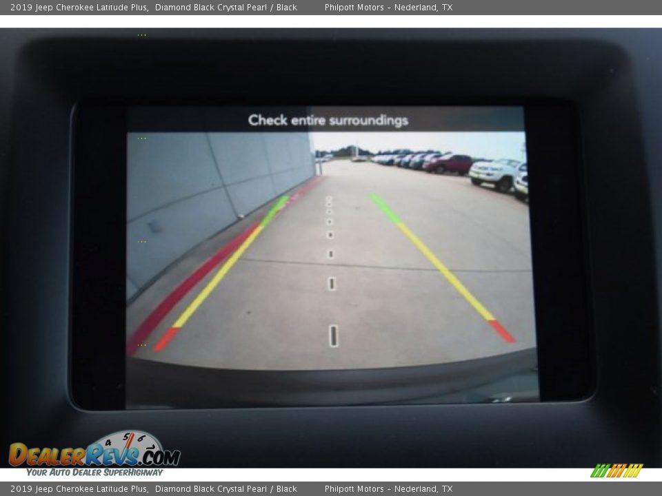 2019 Jeep Cherokee Latitude Plus Diamond Black Crystal Pearl / Black Photo #19