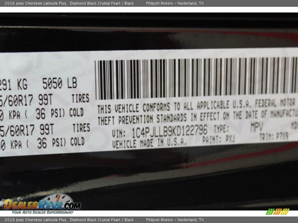 2019 Jeep Cherokee Latitude Plus Diamond Black Crystal Pearl / Black Photo #29