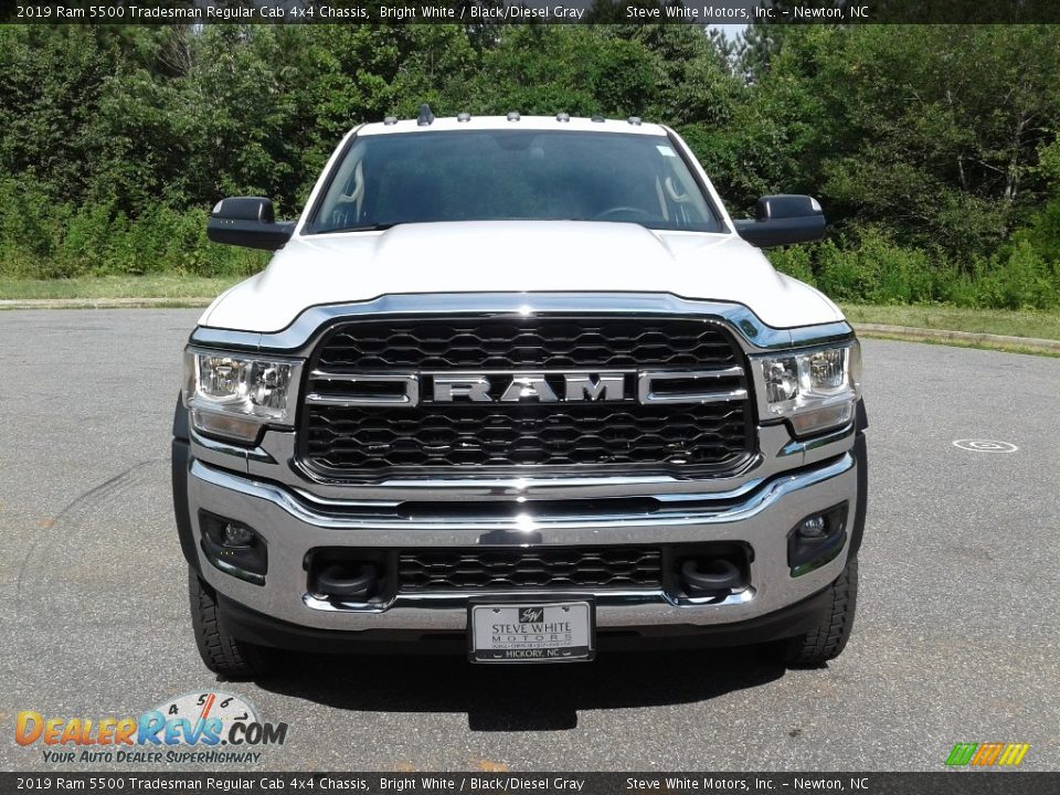 2019 Ram 5500 Tradesman Regular Cab 4x4 Chassis Bright White / Black/Diesel Gray Photo #3