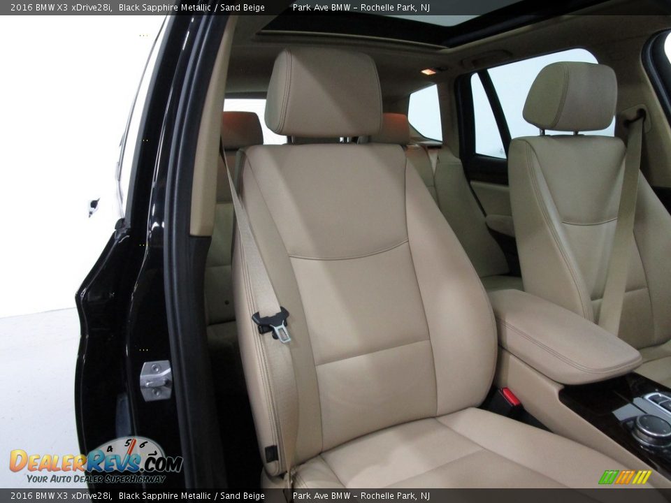 2016 BMW X3 xDrive28i Black Sapphire Metallic / Sand Beige Photo #15