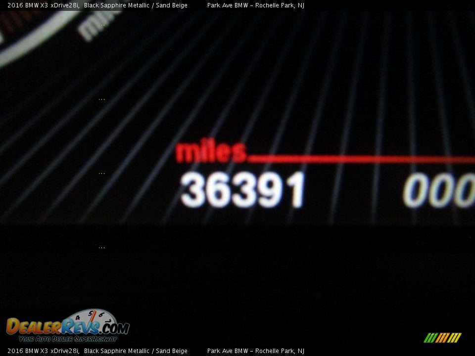 2016 BMW X3 xDrive28i Black Sapphire Metallic / Sand Beige Photo #24