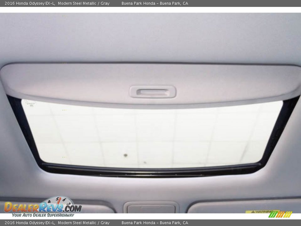 2016 Honda Odyssey EX-L Modern Steel Metallic / Gray Photo #19