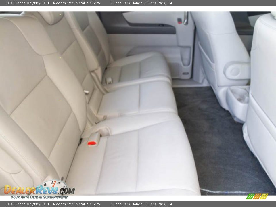 2016 Honda Odyssey EX-L Modern Steel Metallic / Gray Photo #23