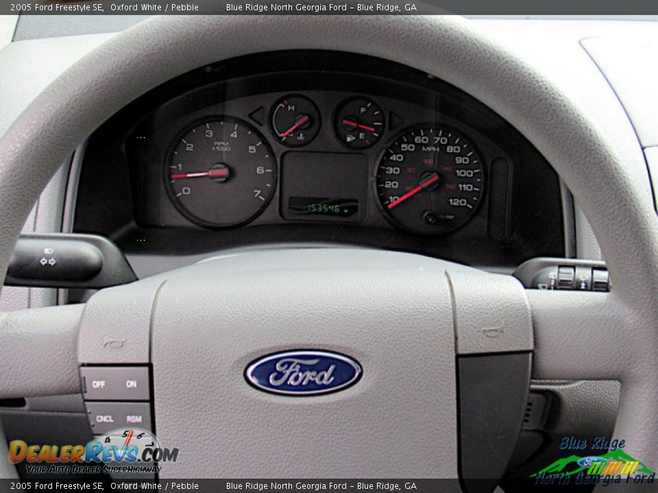 2005 Ford Freestyle SE Oxford White / Pebble Photo #18