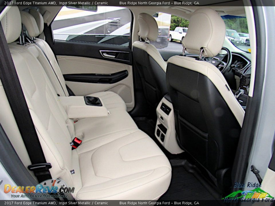 2017 Ford Edge Titanium AWD Ingot Silver Metallic / Ceramic Photo #30