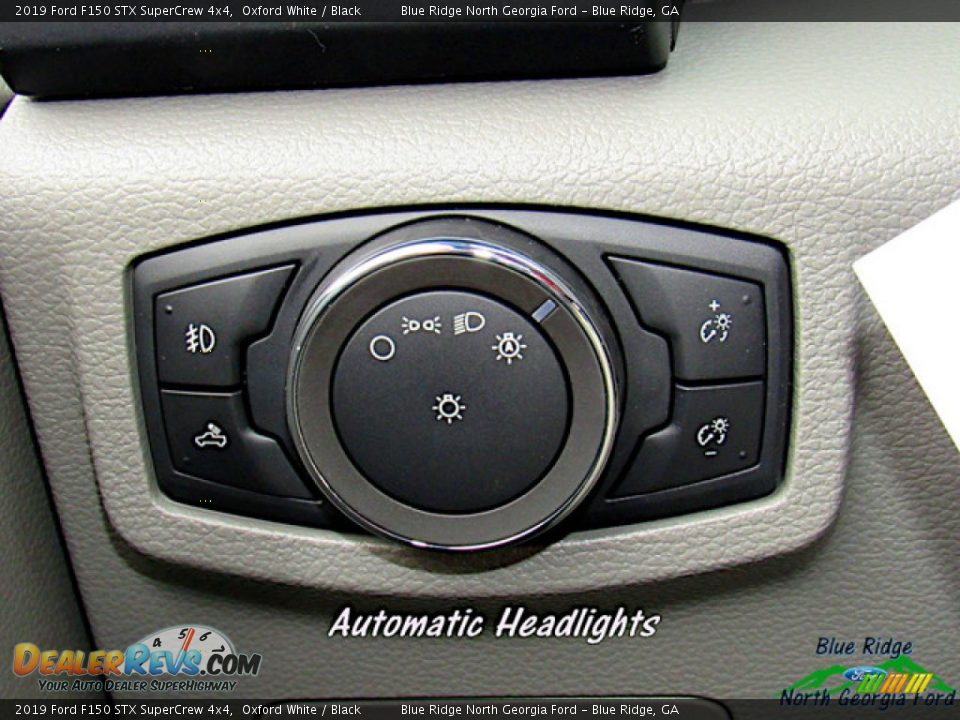 2019 Ford F150 STX SuperCrew 4x4 Oxford White / Black Photo #27