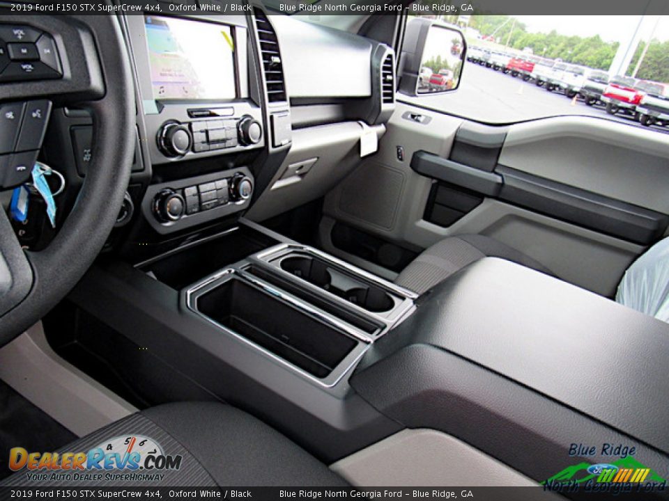 2019 Ford F150 STX SuperCrew 4x4 Oxford White / Black Photo #28