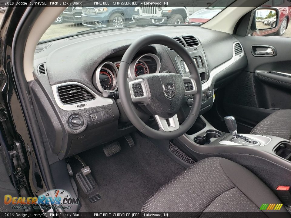 2019 Dodge Journey SE Pitch Black / Black Photo #7