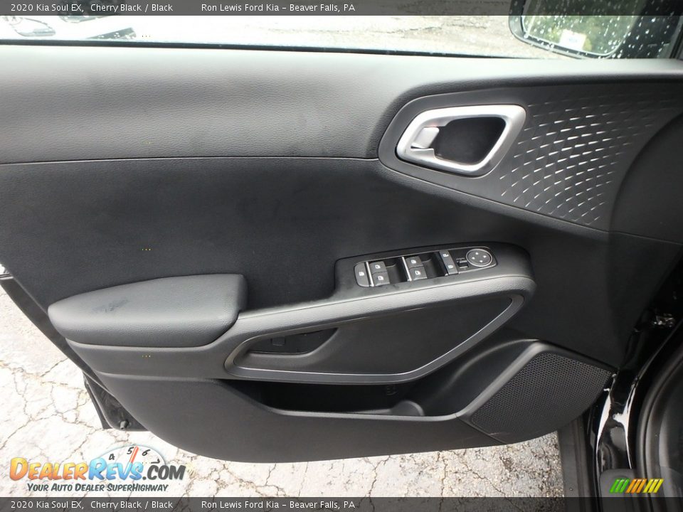 Door Panel of 2020 Kia Soul EX Photo #15