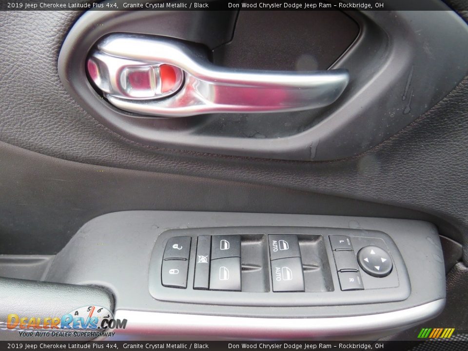 2019 Jeep Cherokee Latitude Plus 4x4 Granite Crystal Metallic / Black Photo #3