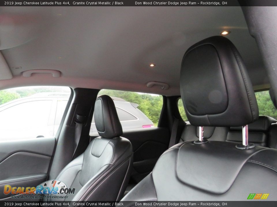 2019 Jeep Cherokee Latitude Plus 4x4 Granite Crystal Metallic / Black Photo #5