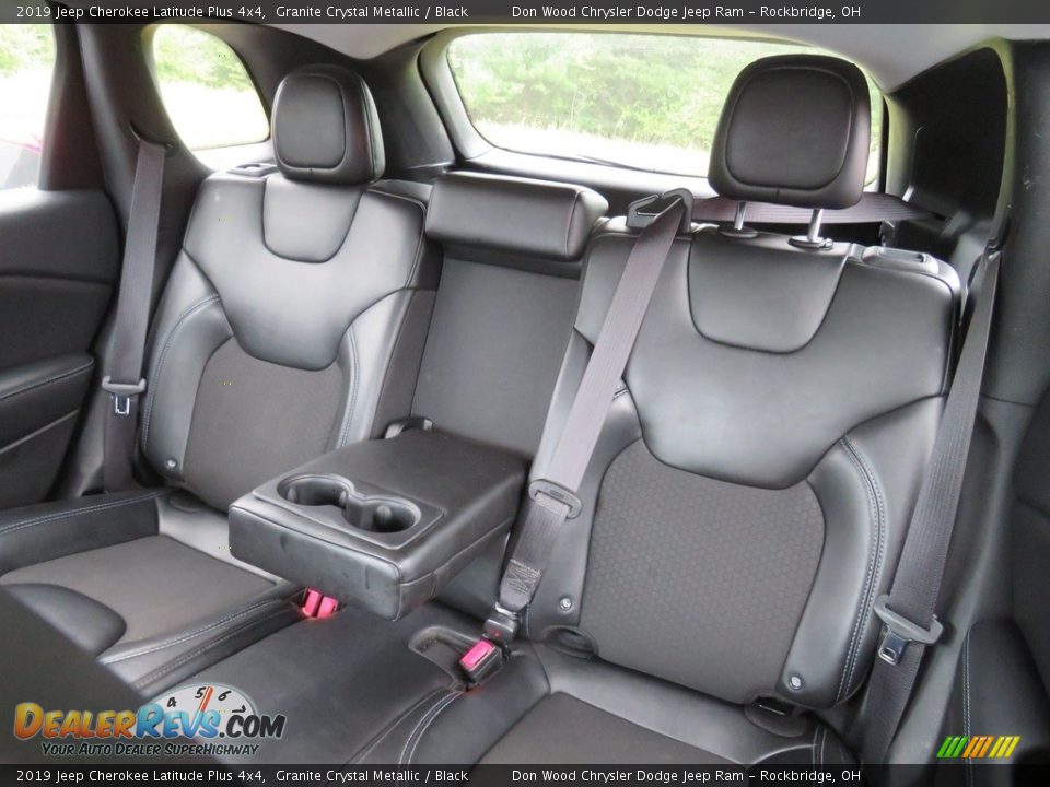 2019 Jeep Cherokee Latitude Plus 4x4 Granite Crystal Metallic / Black Photo #6