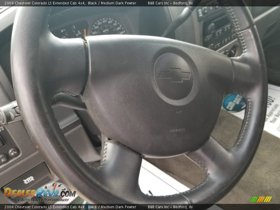 2004 Chevrolet Colorado LS Extended Cab 4x4 Black / Medium Dark Pewter Photo #14