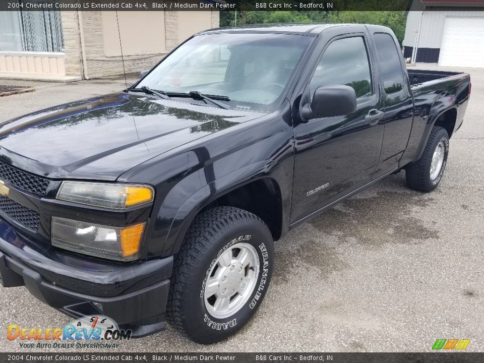 2004 Chevrolet Colorado LS Extended Cab 4x4 Black / Medium Dark Pewter Photo #26