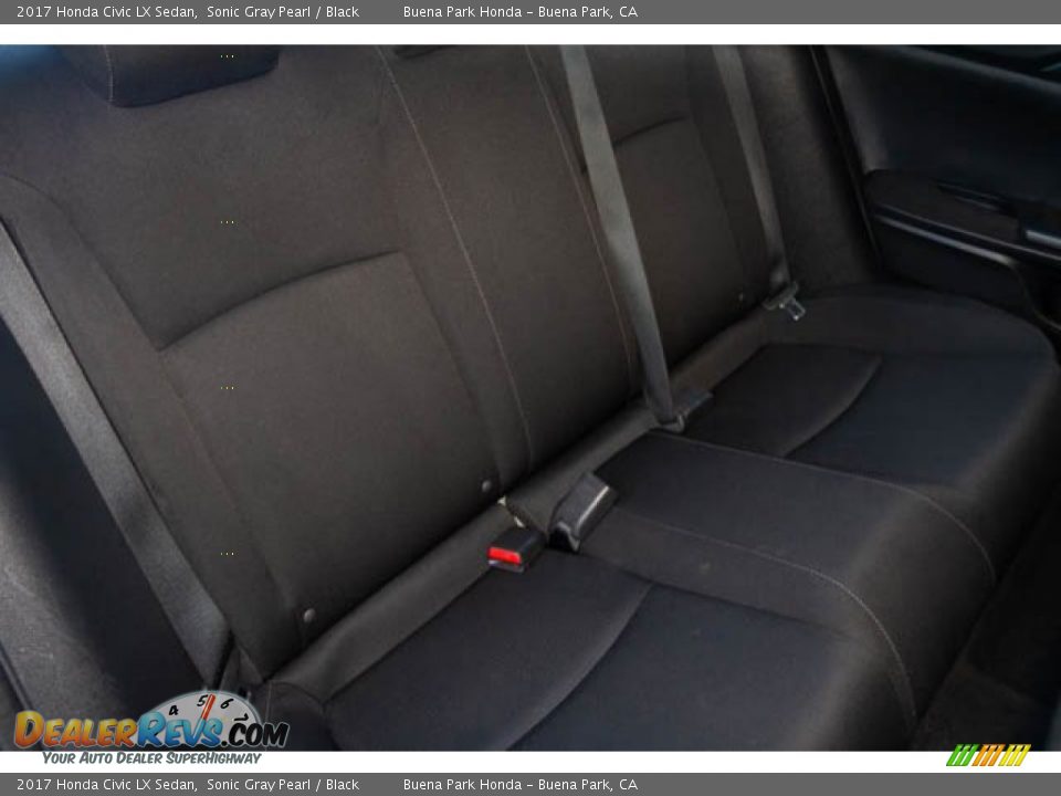 2017 Honda Civic LX Sedan Sonic Gray Pearl / Black Photo #23