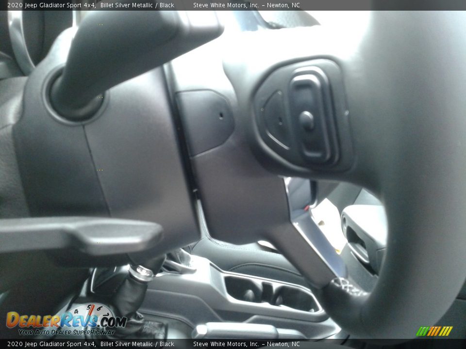 2020 Jeep Gladiator Sport 4x4 Steering Wheel Photo #15