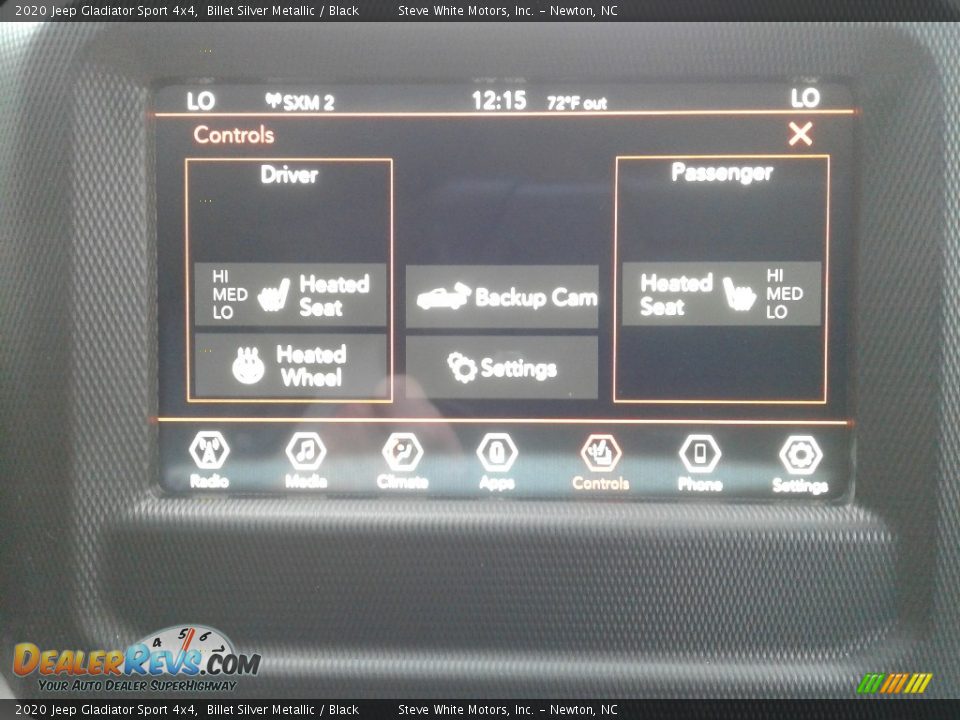 Controls of 2020 Jeep Gladiator Sport 4x4 Photo #22