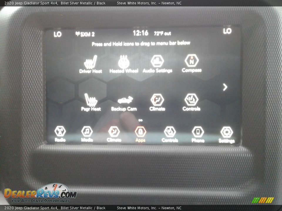 Controls of 2020 Jeep Gladiator Sport 4x4 Photo #24