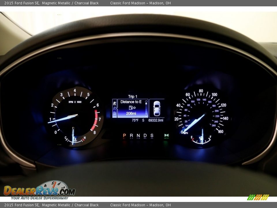 2015 Ford Fusion SE Magnetic Metallic / Charcoal Black Photo #9