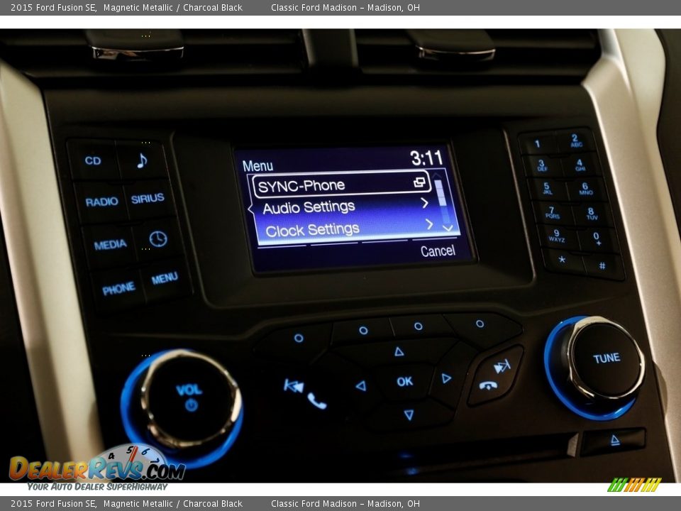 2015 Ford Fusion SE Magnetic Metallic / Charcoal Black Photo #13