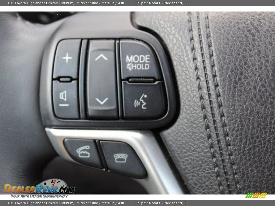 2016 Toyota Highlander Limited Platinum Midnight Black Metallic / Ash Photo #14
