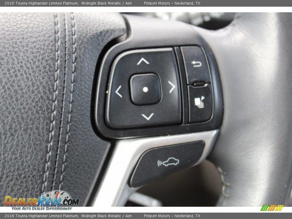 2016 Toyota Highlander Limited Platinum Midnight Black Metallic / Ash Photo #15