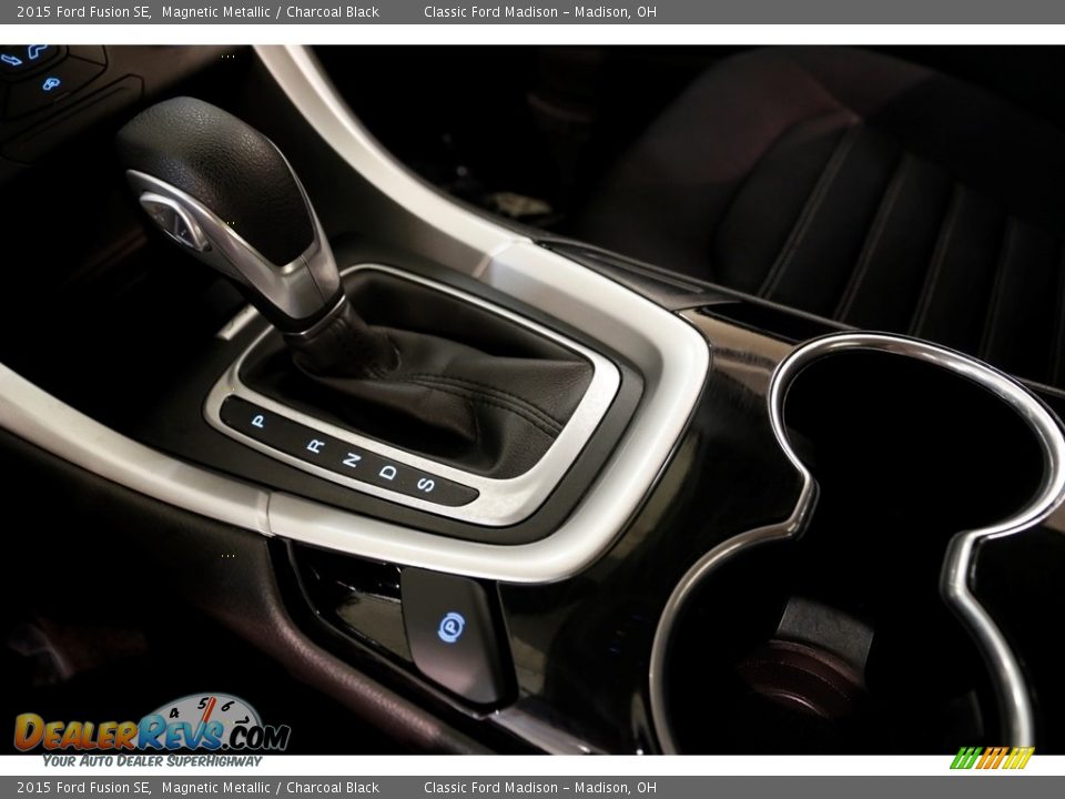 2015 Ford Fusion SE Magnetic Metallic / Charcoal Black Photo #14