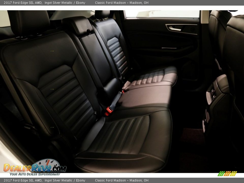 2017 Ford Edge SEL AWD Ingot Silver Metallic / Ebony Photo #17