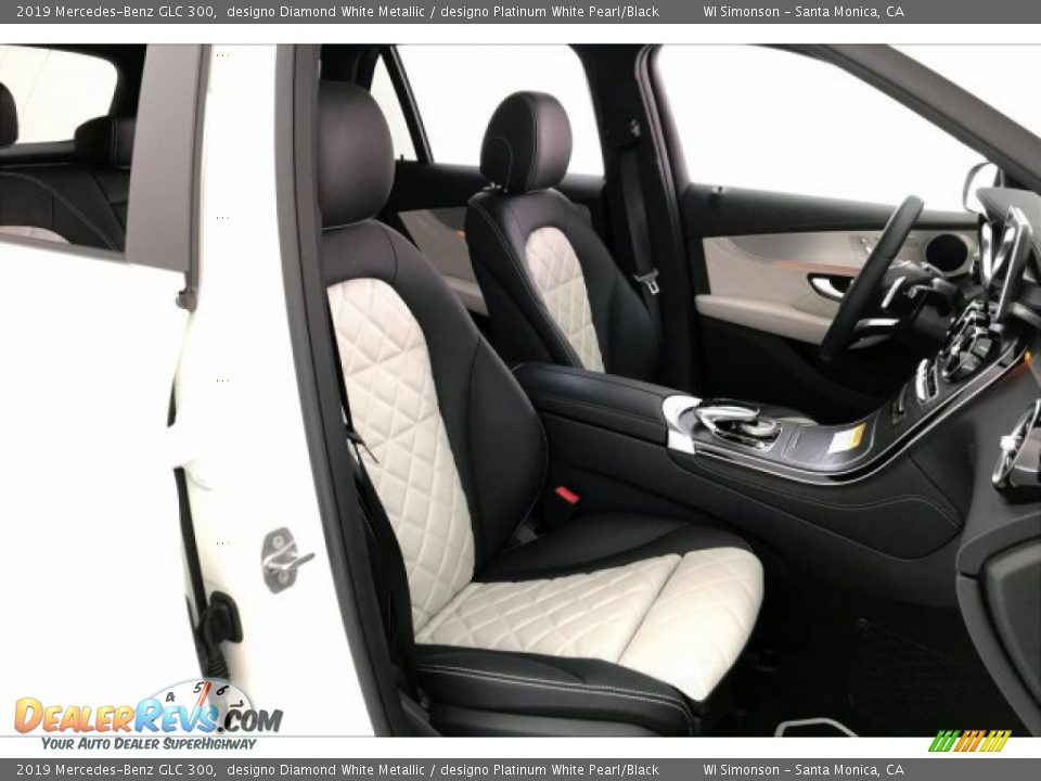 2019 Mercedes-Benz GLC 300 designo Diamond White Metallic / designo Platinum White Pearl/Black Photo #5