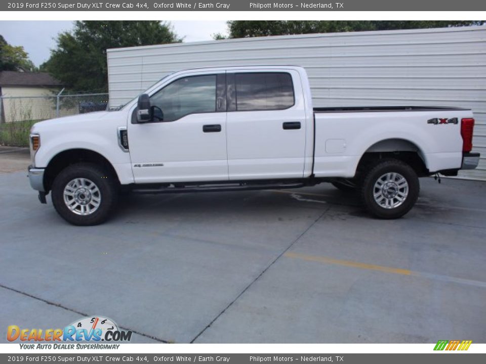 2019 Ford F250 Super Duty XLT Crew Cab 4x4 Oxford White / Earth Gray Photo #6