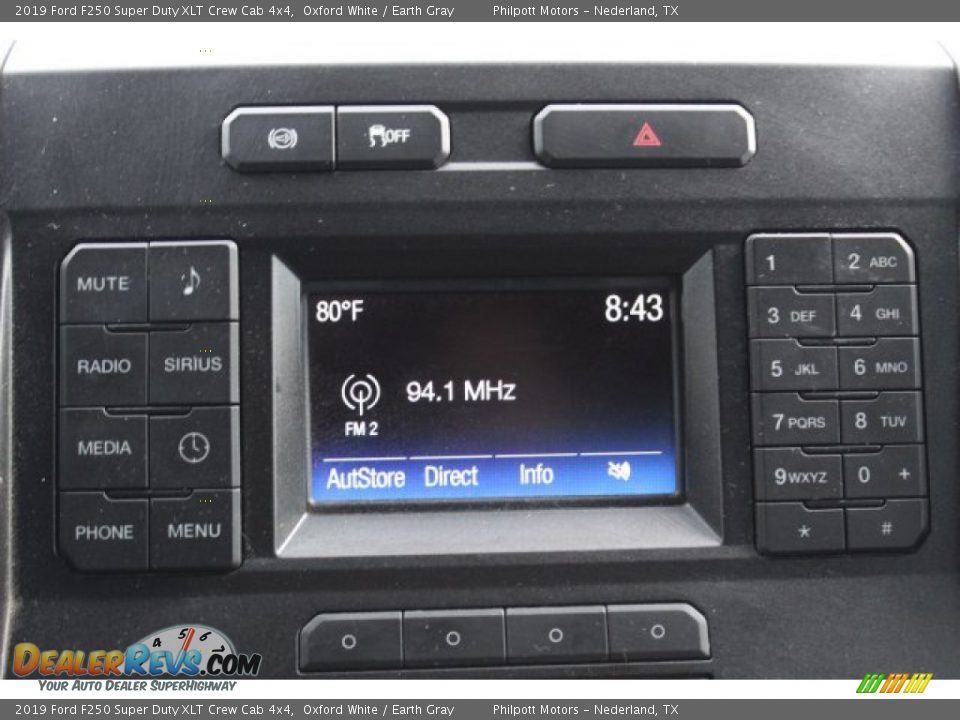 2019 Ford F250 Super Duty XLT Crew Cab 4x4 Oxford White / Earth Gray Photo #16