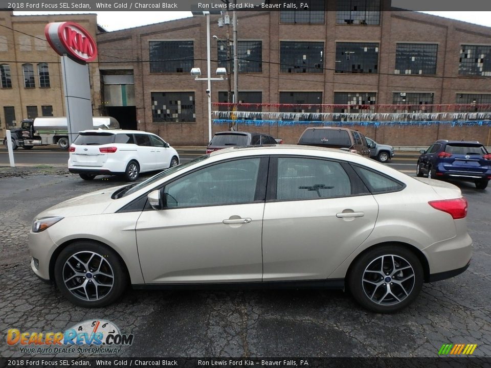 2018 Ford Focus SEL Sedan White Gold / Charcoal Black Photo #6